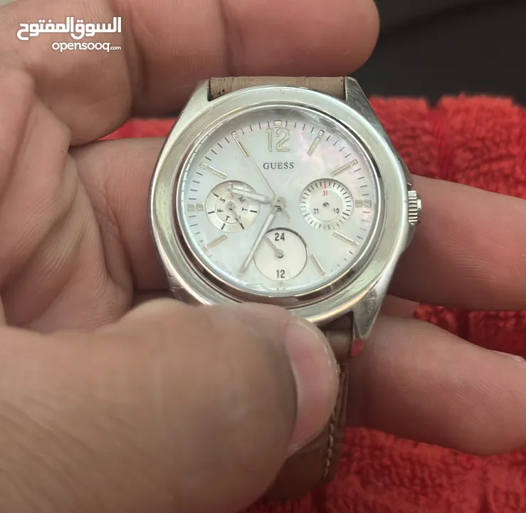 ساعات نسائية اصلية وشغالات