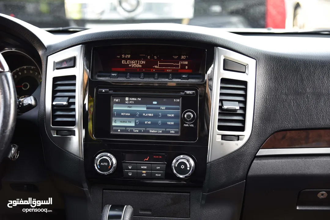 ميتسوبيشي باجيرو أعلى مواصفات Mitsubishi Pajero GLS V6 2016