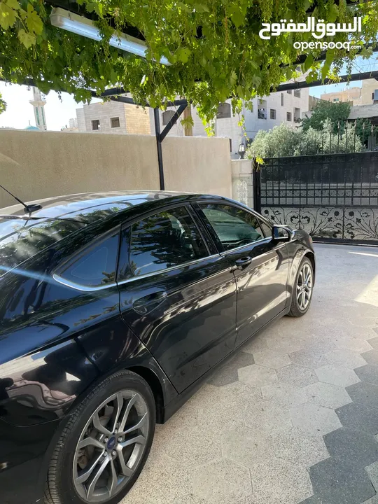 فورد فيوجن للبيع كاش