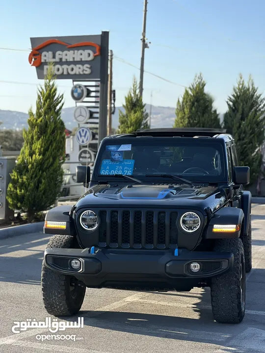 Jeeb rubicon hybrid جيب روبيكون هايبرد  فل اضافات  Plug in hybrid