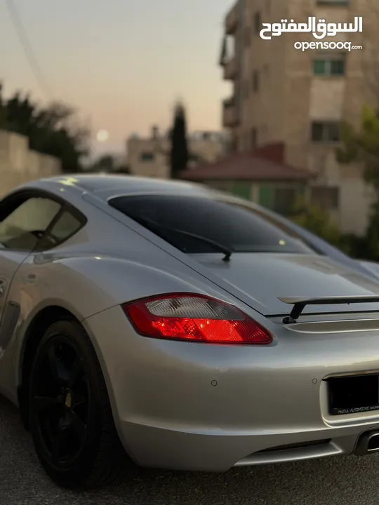 Porsche Cayman 2007 بحالة الجديدة تماماً بسعر مغري من أنظف سيارات الاردن بفئتها