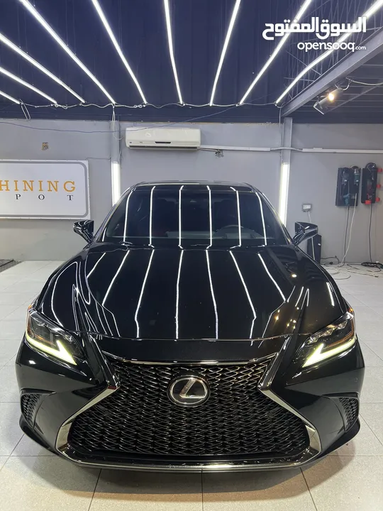 Lexus ES 350 FSport 2019 حادث السيارة بسيط جداً