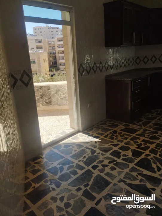 شقه مميزه للايجار طبربور
