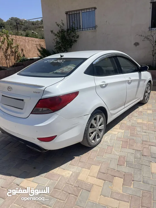 هونداي اكسنت 2013