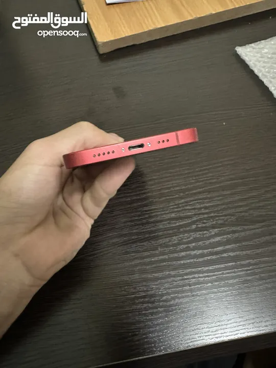 iPhone 12 وكاله عالفحص