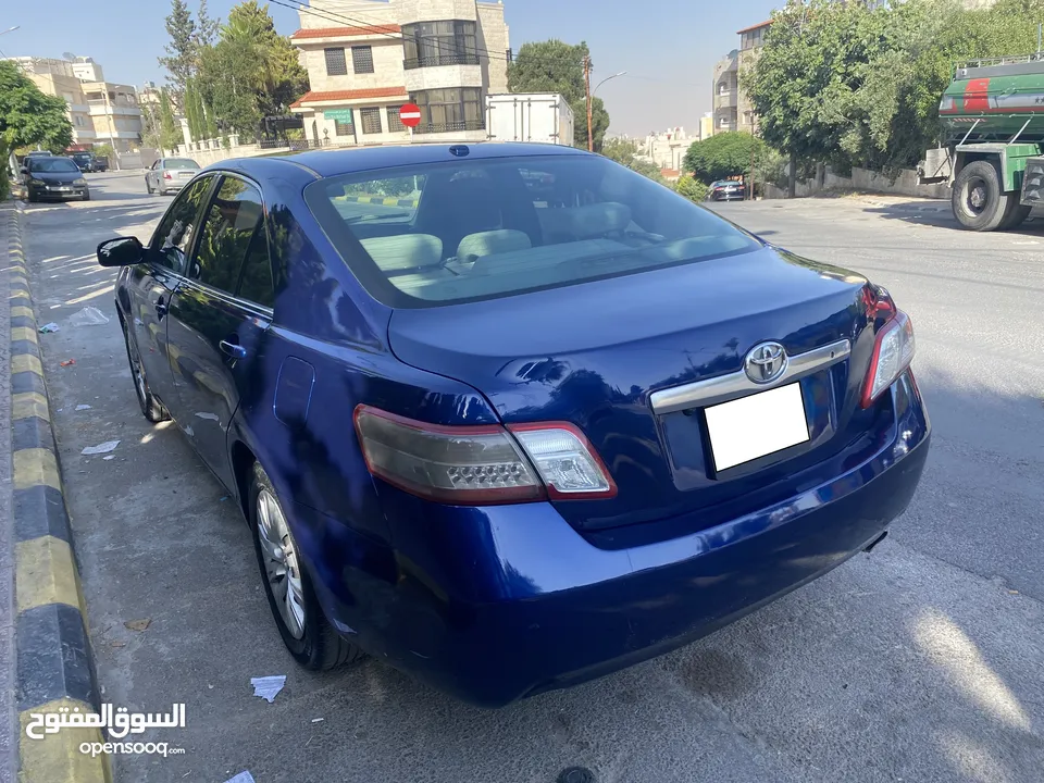 تويوتا كامري هايبرد 2011 بحاله الوكاله استخدام شخصي وبسعر 8100 دينار