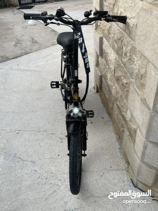 بسكليت كهرباء بصلاة ع النبي ناقصو شوفيرو