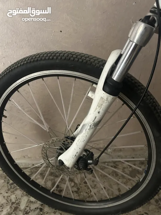 بسكليت للبيع أو للبدل على بسكليت كهربه أو سكوتر بركات فحمات امامي وخلفي السعرات 8 خلفي و 3 امامي