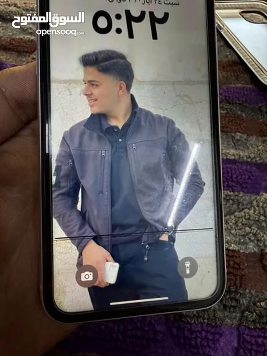 آيفون 11 بطاريه 88 بسعر اللقطه