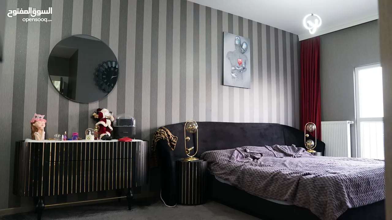 شقة فاخرة جداً مطلة على البحر والبحيرة في اسطنبول