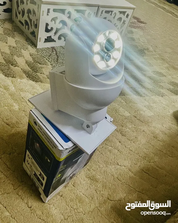 اضاءة ليلية على الطاقة الشمسية