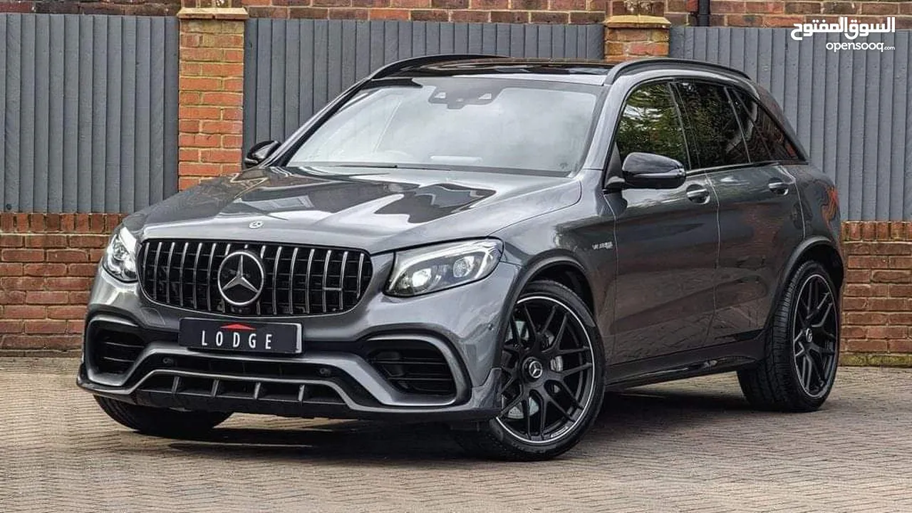 Mercedes GLC350E AMG63S