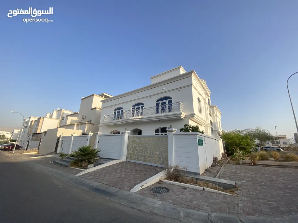 Al Ansab Twin Villa for rent