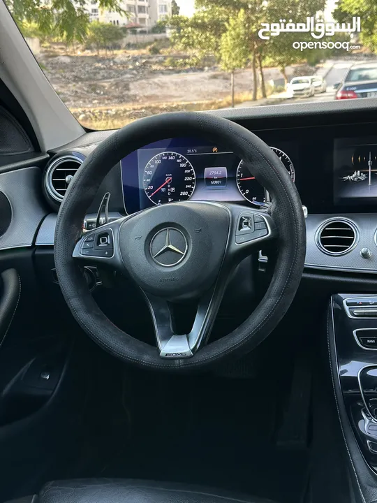 Mercedes E220D  بانوراما  موديل 2017 برخصة  دهان شركة  فل اضافات  امكانية البدل وارد  كرتونه سيارة