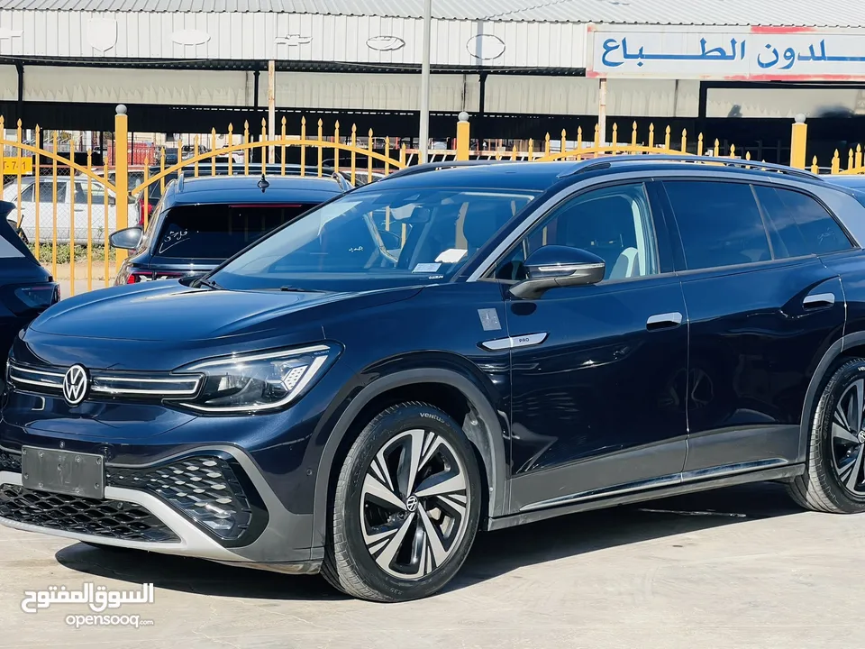 ‏          Volkswagen ID6 2022 Cruzz pro عدادات قليلة