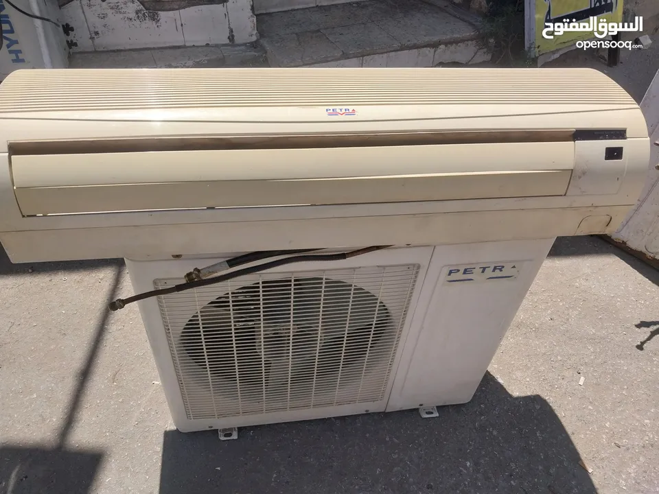 مكيفين هينداي 1طن ومكيف بترا 2طن بحالة ممتازة وبسعر حررررررق