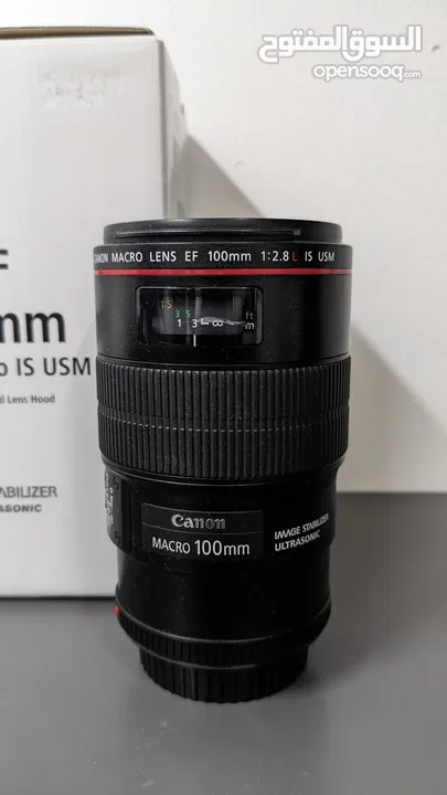 Canon EF 100mm f2.8L Macro  IS USM Lens