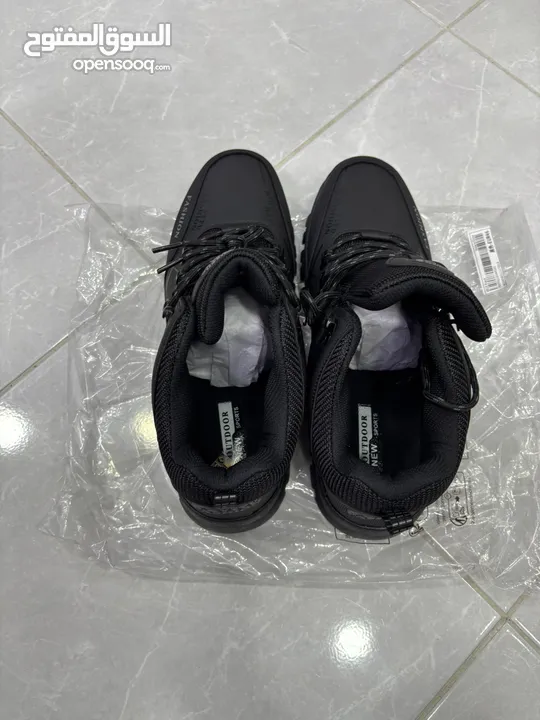 للبيع حذاء جديد مقاس 46 شبيه سفتي  for sale new shoes same safety