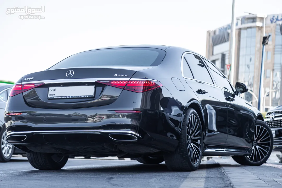 Mercedes S450 2022 Amg kit Mild hybrid 4matic    السيارة وارد الشركة و قطعت مسافة 64,000 كيلو