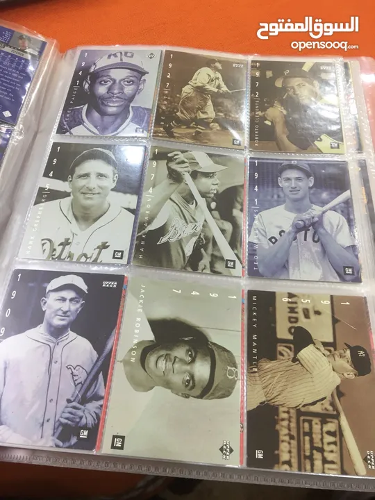 بطاقات رياضة رسمية panini and Topps