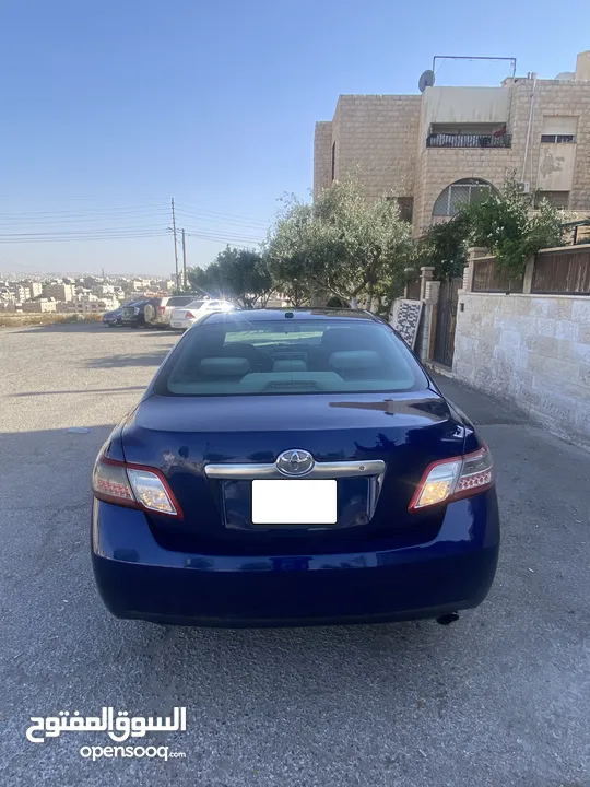 تويوتا كامري هايبرد 2011 بحاله الوكاله استخدام شخصي وبسعر 8100 دينار
