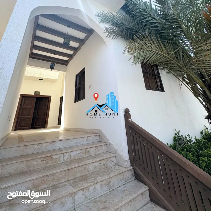 QURM  TRADITIONAL 4+1 BR LUXURIOUS VILLA