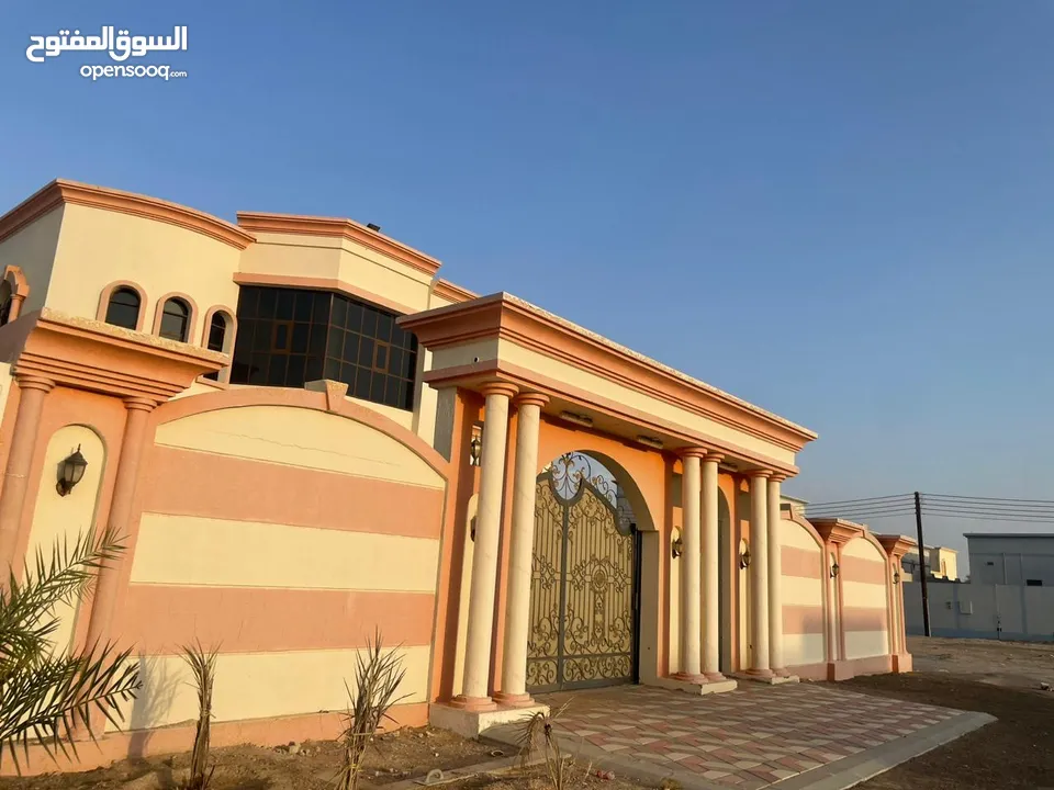 بيت جديد للإيجار طابقين في منطقة راقيه وهادئه