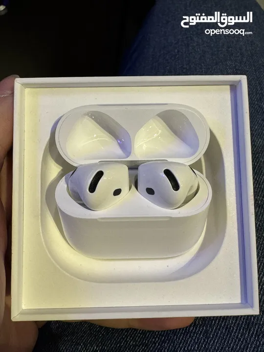 AirPods 4 anc