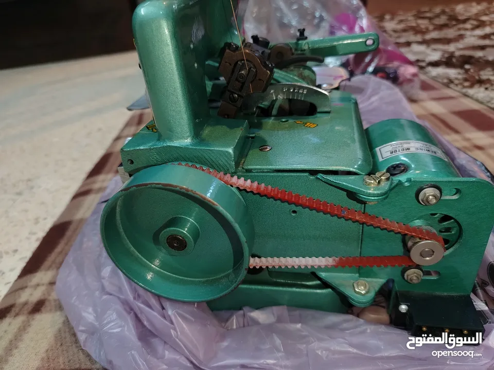 ماكينات خياطه حبكه بحال الوكاله