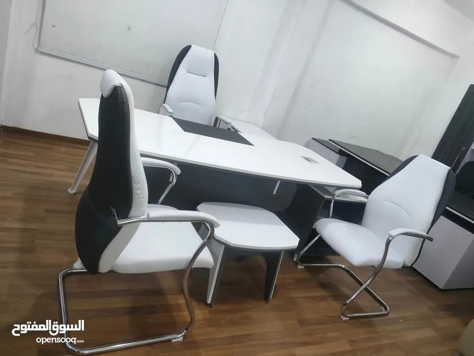 جلسة فخمه و مريحه و بأقل التكاليف موجودة عنا وبس خشب لاتيه مستورد مكفول تفصيل جميع المقاسات