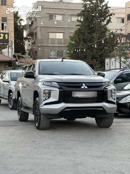 ميتسوبيشي سبيرتيرو 2022 فحص كامل دهان الشركه قابل للبدل على سيارات الله يبارك لصاحب النصيب