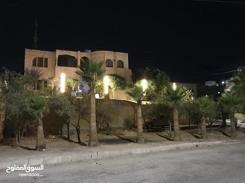 منزل مستقل للبيع - الزرقاء