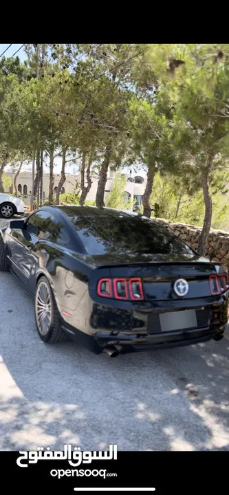 Ford mustang 2013  جير عادي