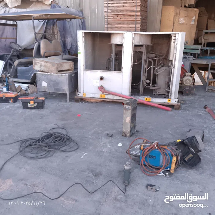 خدمة صيانة اجهزة تبريد صناعيه و تجاريه ومنزليه  وشفط هواء  وتكييف