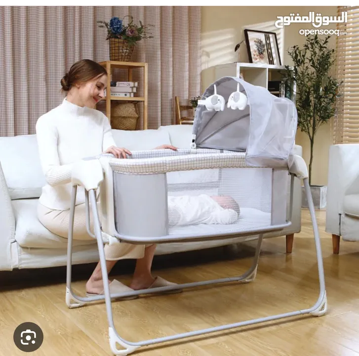 تخت هزاز بحالة ممتازة يعمل على الكهرباء معه ريموت