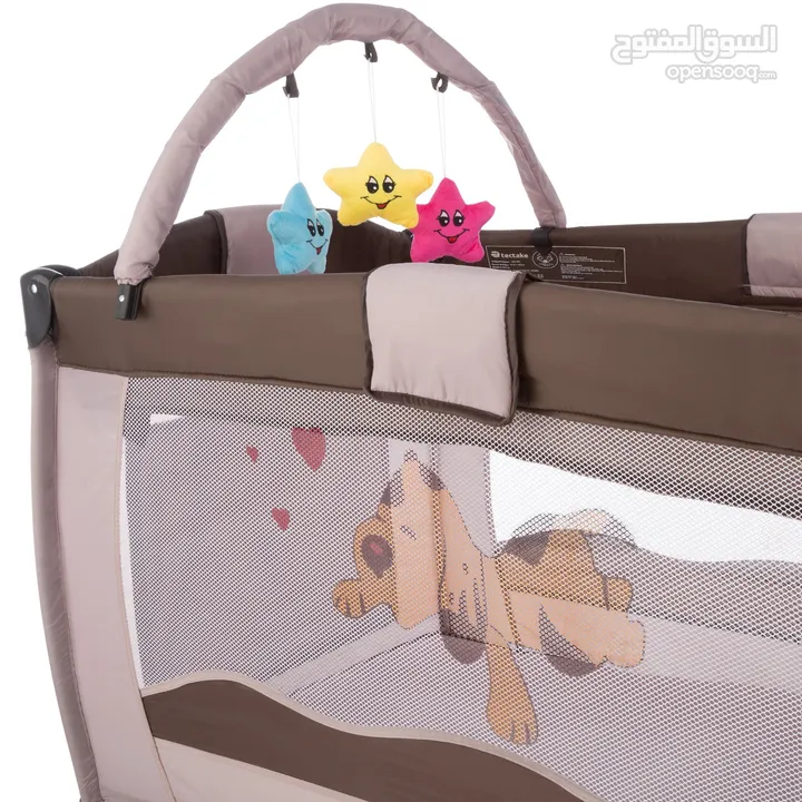 سرير السفر القابل للطي مع طاولة تغيير الحفاضات – الأمان والراحة في كل رحلة مع Island Toys