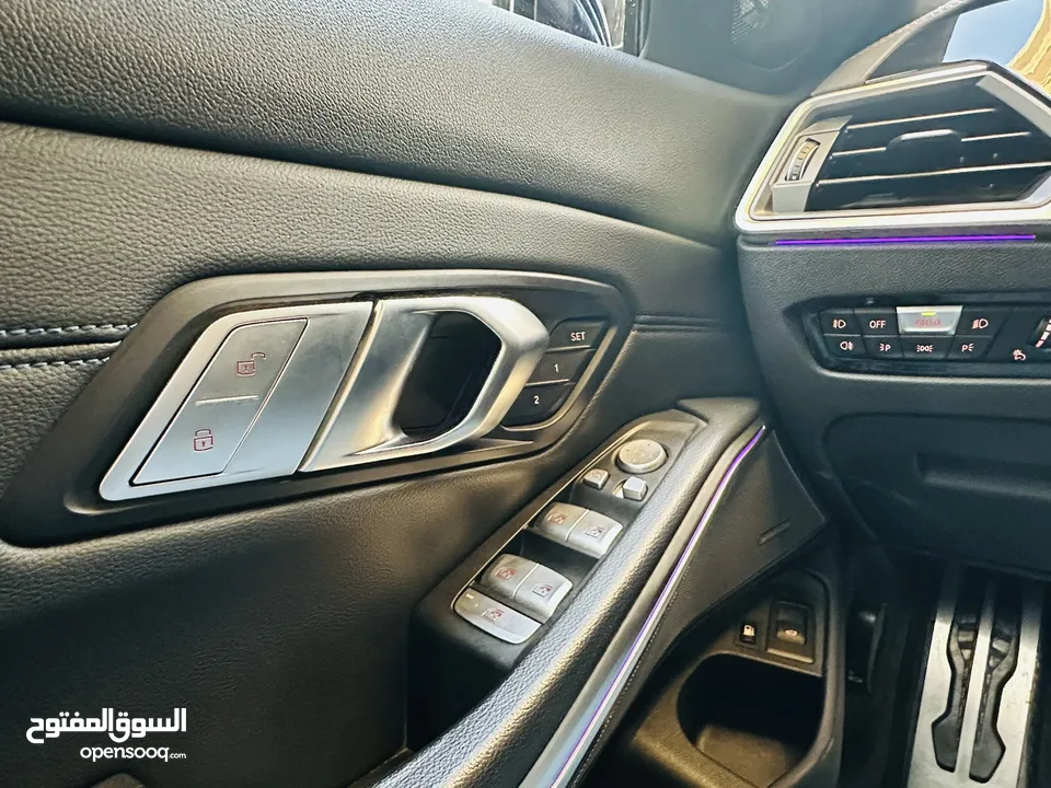 BMW 330e ///M