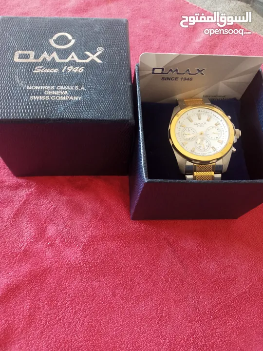 ساعة omax رجالي فريده من نوعها جميلة و مميزه لون جميل يجمع بين مزيج من الفضي و الذهبي جديدة للبيع