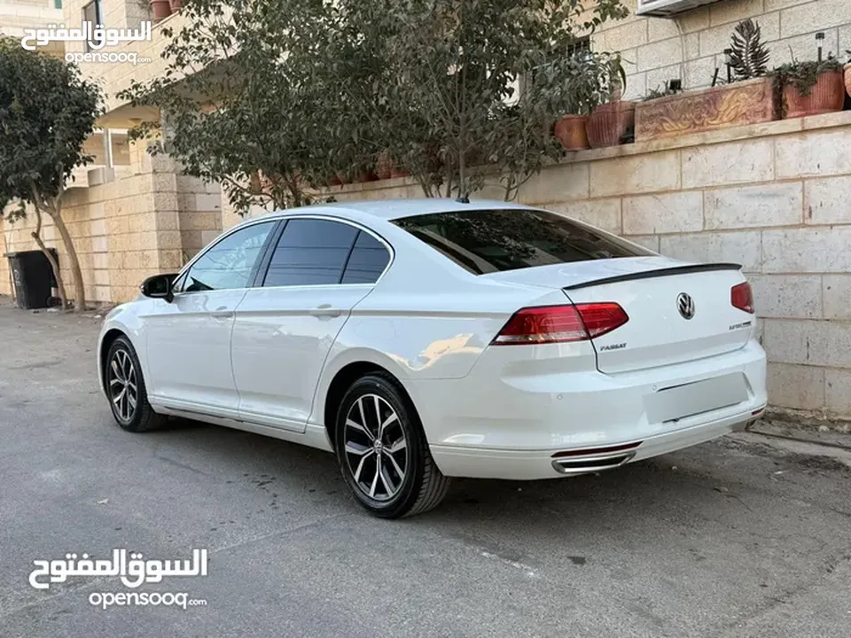 مطلوب باسات 2016 او2017 نضيفة مش ماشية حراثة دفعة لحد 15 الف وشيكات 2000 شيقل كل شهر