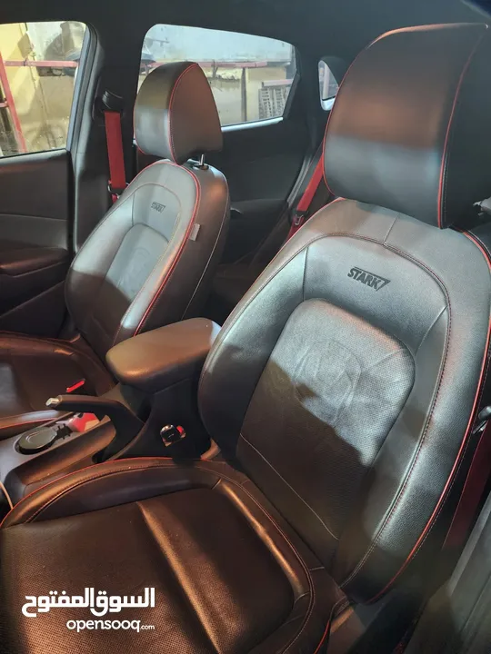 هيونداي كونا ايرون مان 2019 فل الفل  رمادي مطفي  20 ألف كم  - فحص ممتاز