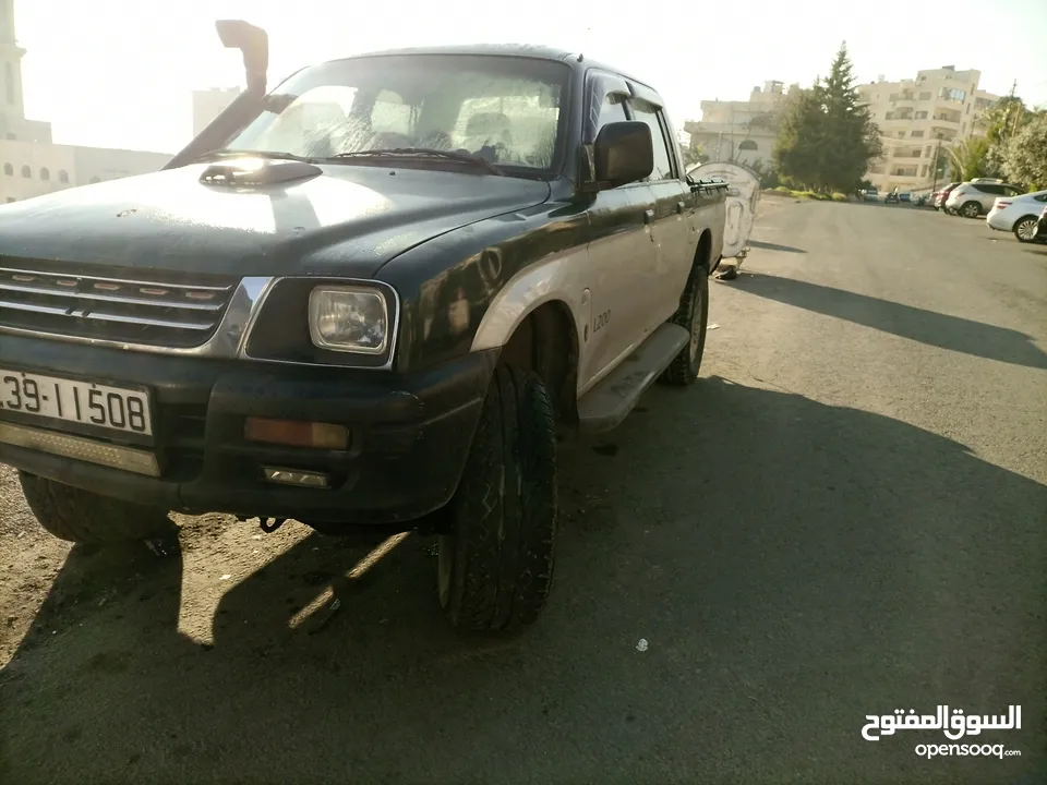 ميتسوبيشي l200 2001