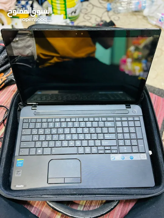 Laptop toshiba