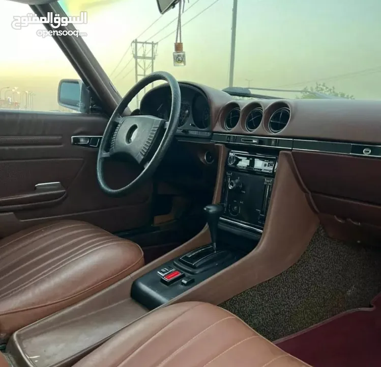 Impeccable 1976 Mercedes coupe   مرسيدس كلاسيك للبيع