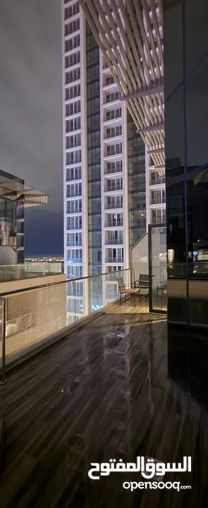 شقة دوبلكس مميزة في برج داماك العبدلي متوفر شهري  / ref 710