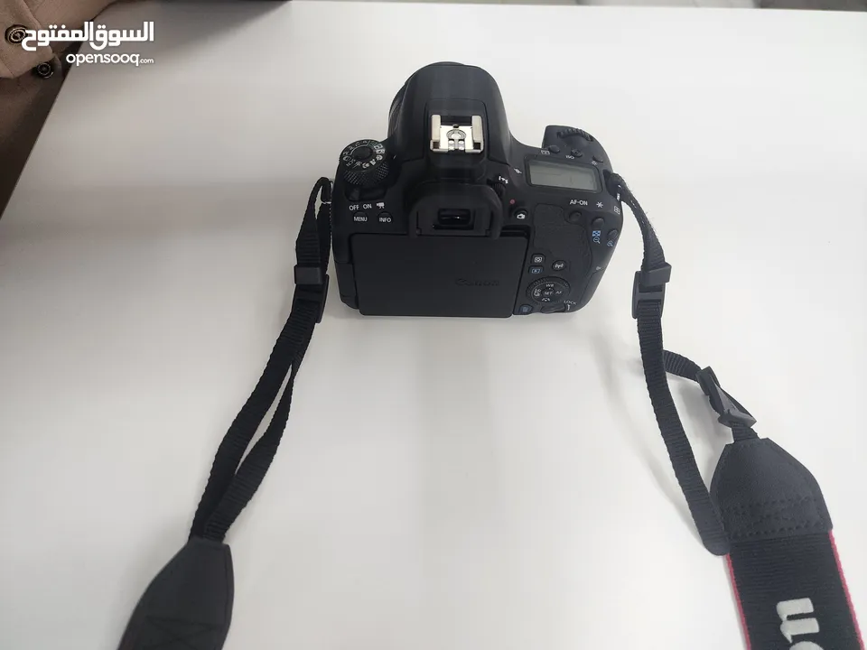 للبيع: كاميرا CANON EOS 77D + عدسة EFS 18-55mm + حقيبة كاميرا / استعمال خفيف جدا / شبه جديده