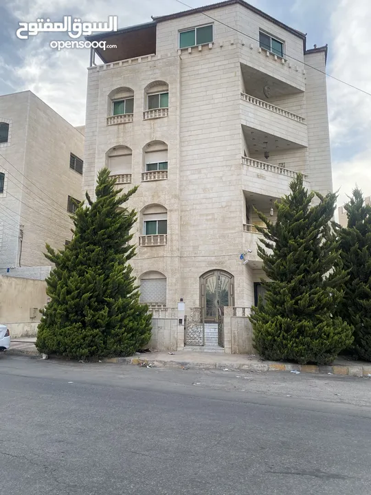 عماره سكنيه للبيع