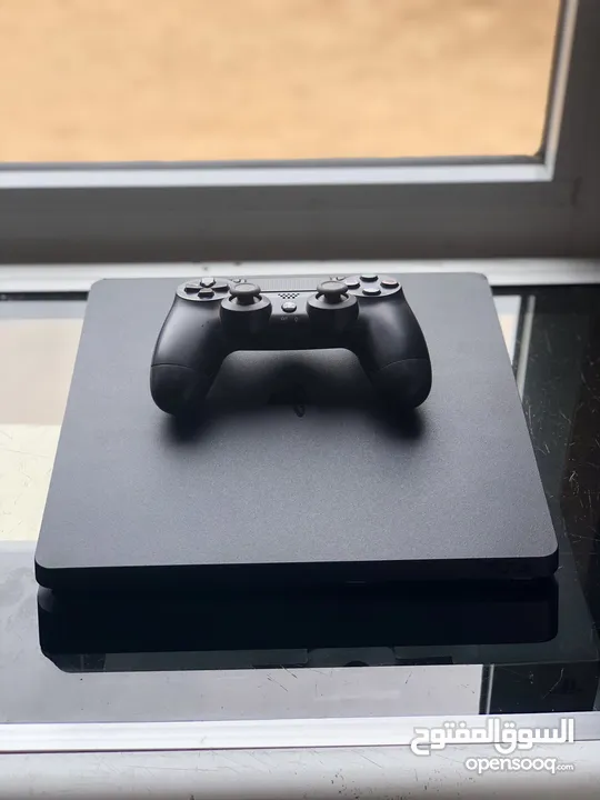 ps4 مهكر ومع العاب كثيرة