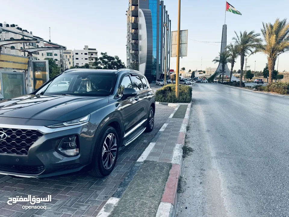 جيب هونداي سانتافيه فل الفل وان مليون بانوراما دفع رباعي 4ع4