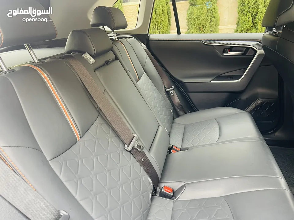 RAV4 للبيع 2022 بحالة الوكالة