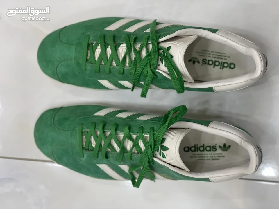 حذاء اديداس GAZELLE نظيف استخدام بسيط